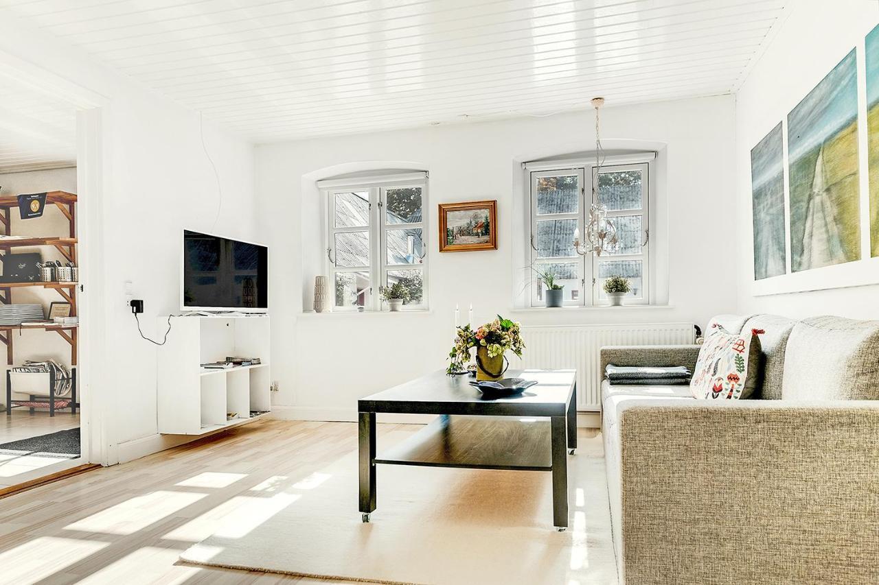 Bed And Breakfast Alokke Nyborg Exterior photo